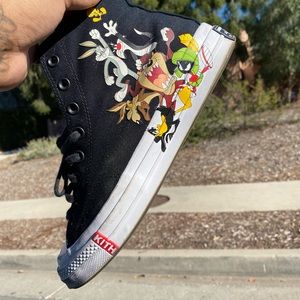 Kith x converse size 10